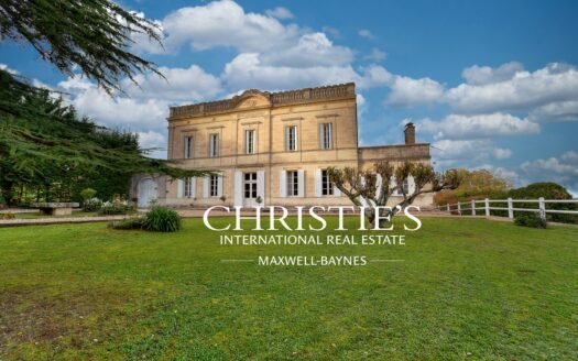 Propriété de Caractère aux Portes de Saint-Émilion — Un Cadre Unique et Inspirant